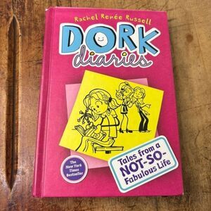 Dork Diaries Hardcover Book by Rachel Renee Russell good pre-used condition